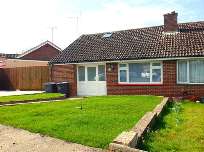 3 Bed Bungalow, North Court Road, CT3