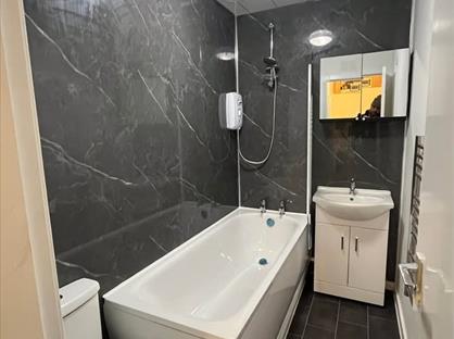 2 Bed Flat, King's Crescent, AB24