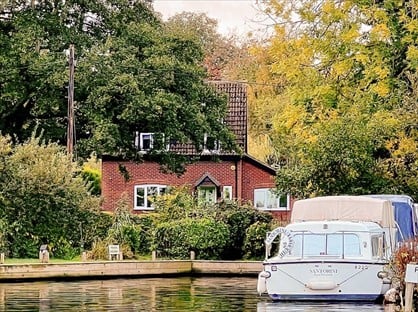 2 Bed Semi-Detached House, Malthouse Cottage, NR13
