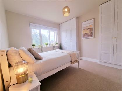 3 Bed Semi-Detached House, Lewis Road, RM11