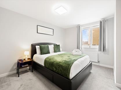2 Bed Flat, Millennium Drive, E14