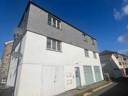 1 Bed Flat, Chy-Tre, TR27