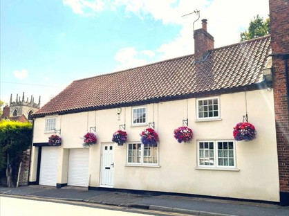 3 Bed Semi-Detached House, Wharf Street, DN10