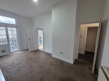 1 Bed Flat, High Street, CT6