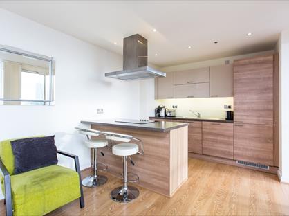 2 Bed Flat, Panoramic Tower, E14