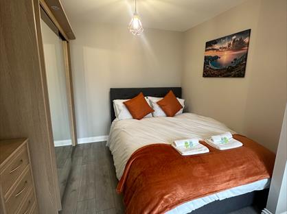 Studio Flat, Fletcher Court, NW9