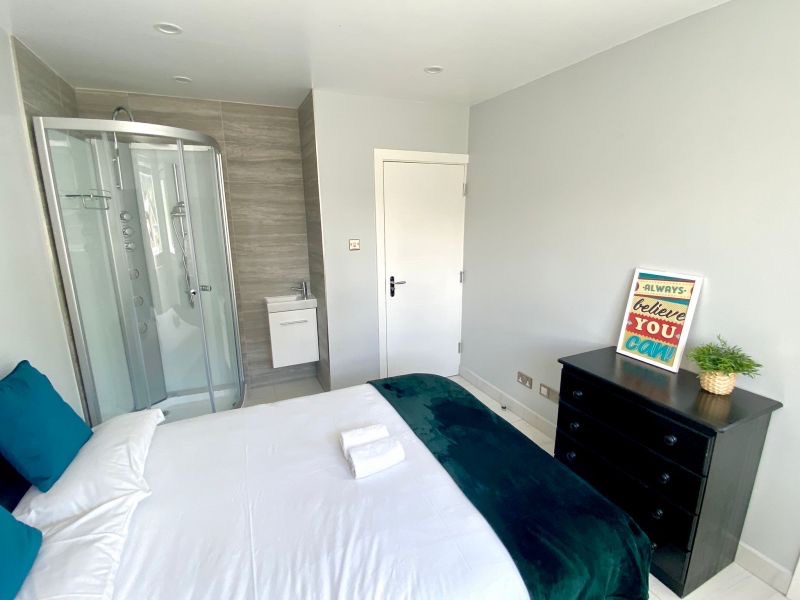 Room in a Shared Flat, Rydal Water, NW1 photo 4