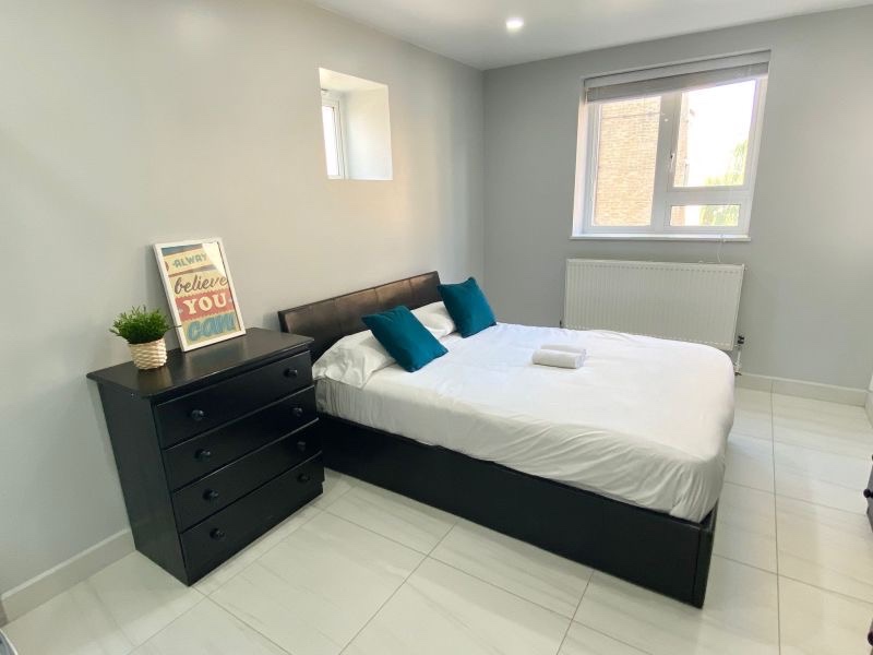 Room in a Shared Flat, Rydal Water, NW1 photo 3