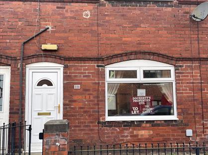 3 Bed Terraced House, Harrow Street, WF9