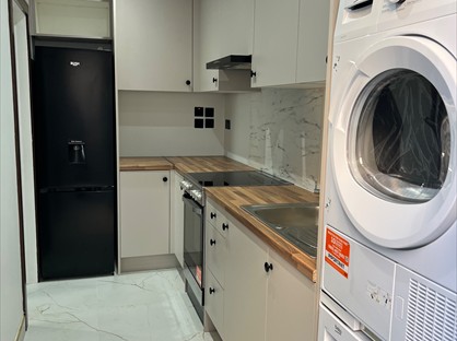 Studio Flat, Sylvia Avenue, HA5