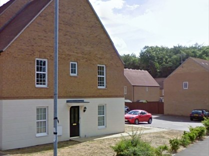 1 Bed Flat, Hazel Covert, IP24