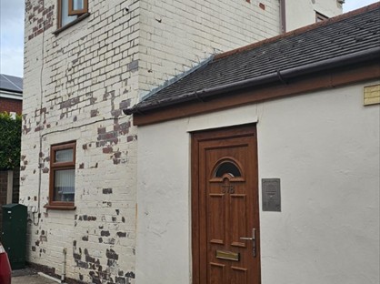 1 Bed Flat, Rose Street, ST1