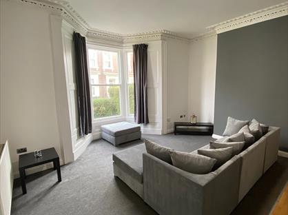 1 Bed Flat, Argyle Square, SR2