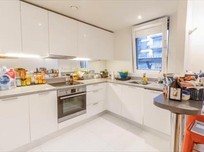 1 Bed Flat, Cardinal Building, UB3