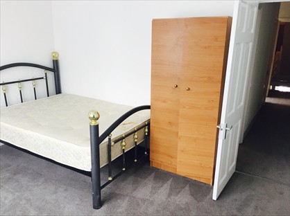 Studio Flat, Green Lanes, N13