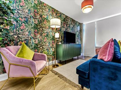 4 Bed Terraced House, Cassland Road, E9