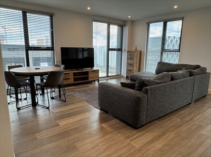 2 Bed Flat, Media City Uk, M50