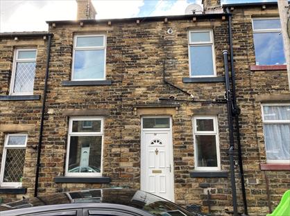 2 Bed Terraced House, Arnold Street, WF15