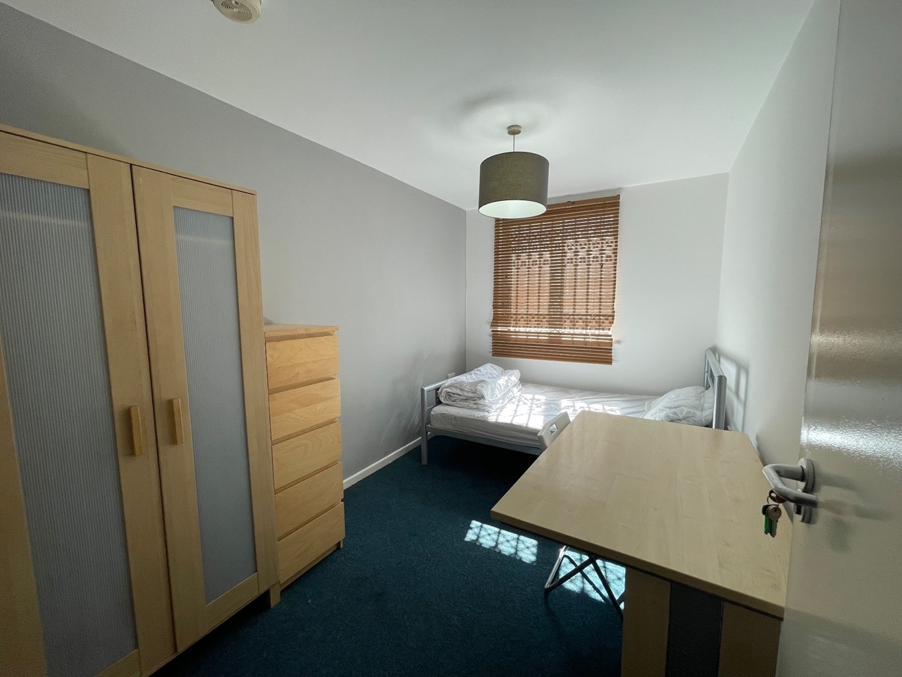 Room in a Shared Flat, Radford Road, NG7 photo 3