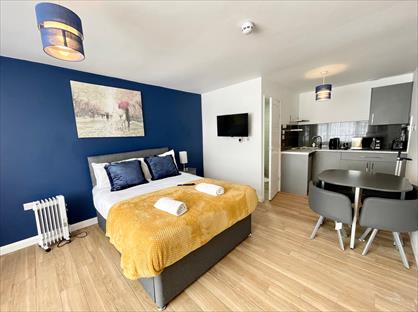 Studio Flat, Stratford Road, UB2