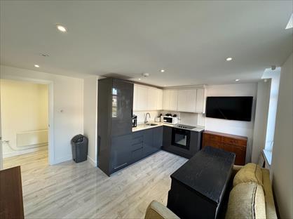 1 Bed Flat, Castle Street, RG1