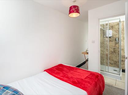 Room in a Shared House, Isledon Road, N7