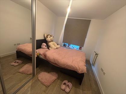 Room in a Shared Flat, Booth Road, E16