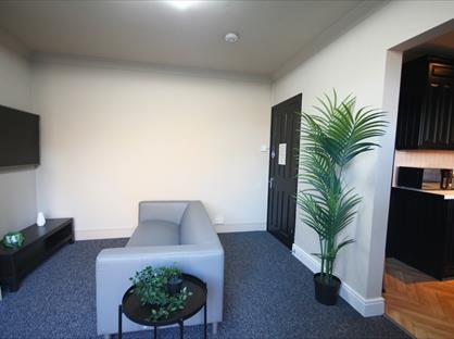 Room in a Shared House, Aldershot Road, GU2