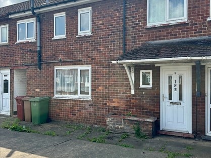 3 Bed Terraced House, Grange Lane South, DN16