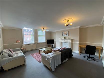 2 Bed Flat, Chatsworth House, LS2