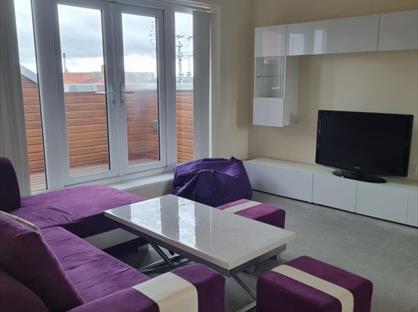 1 Bed Flat, Stockport Road, M13