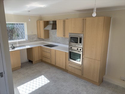 3 Bed Detached House, Haldane Court, CF83