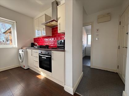 1 Bed Flat, Gladstone Avenue, LE11
