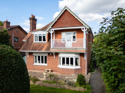 5 Bed Detached House, Danecourt Road, BH14