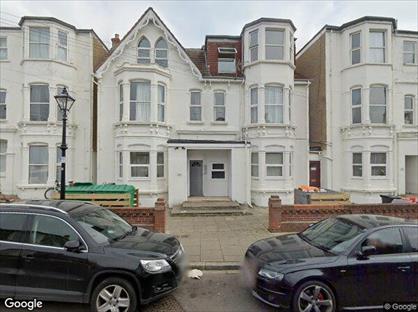 2 Bed Flat, Worthing Road, PO5