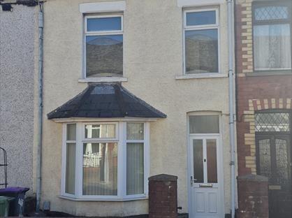 3 Bed Terraced House, Godfrey Road, NP44
