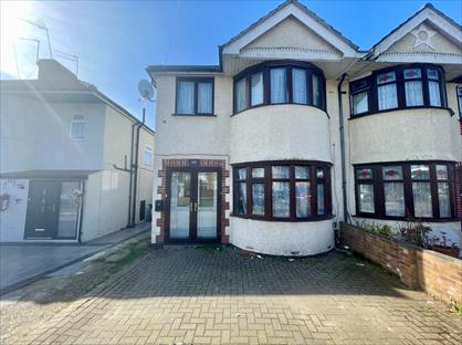 4 Bed Semi-Detached House, Carlyon Avenue, HA2