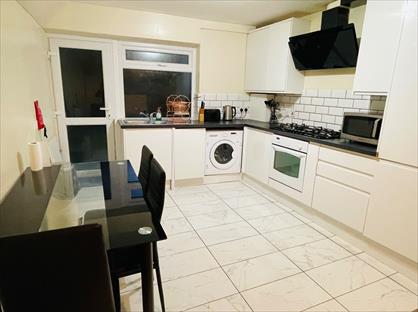 Room in a Shared House, First Avenue, DA7