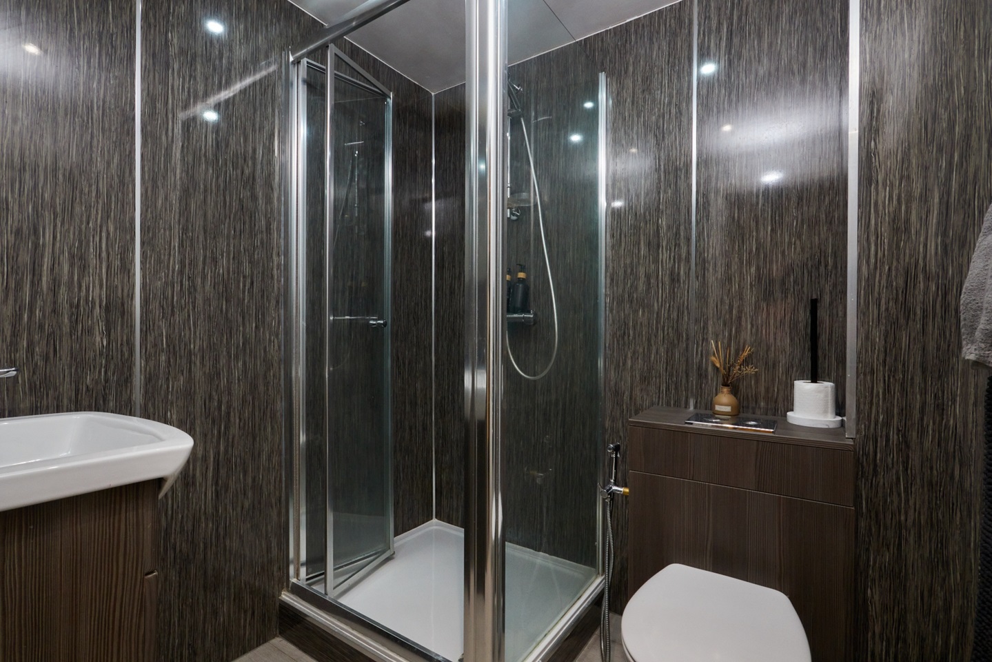 1 Bed Flat, Blenheim Terrace, LS2 photo 4