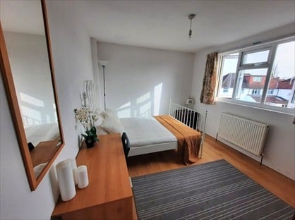 Room in a Shared House, Eastcote Lane, HA2