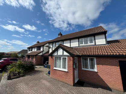 4 Bed Detached House, Deepdene Close, CF5