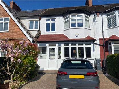 3 Bed Terraced House, Ivyday Grove, SW16