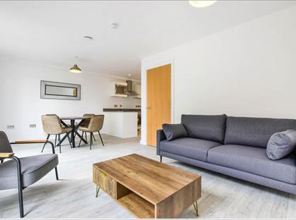 2 Bed Flat, Craven Street, M5
