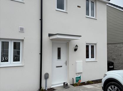 2 Bed Semi-Detached House, Foxglove Gardens, PL6