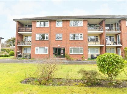 2 Bed Flat, Spencer Court, BH25