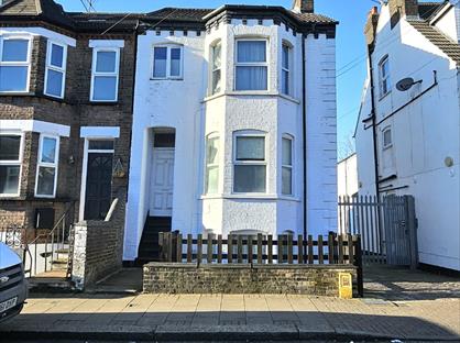 Studio Flat, Clarendon Road, LU2