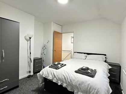 Room in a Shared House, Blackburn Road, BL1