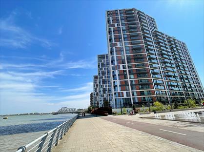 2 Bed Flat, Deveraux House, SE18