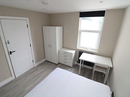 Room in a Shared Flat, Plender Street, NW1