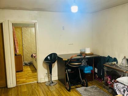 Studio Flat, West Way, TW5